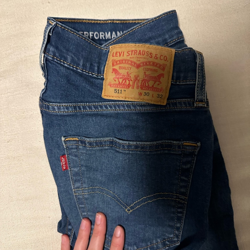 Men’s Levi jeans